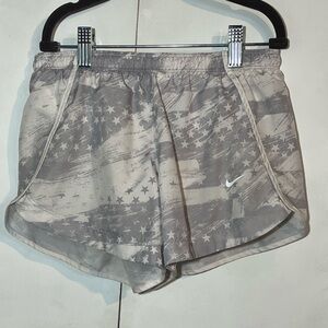 Nike Dri-FIT Girl's Sprinter Running Shorts Americana Grey [H-26] size M